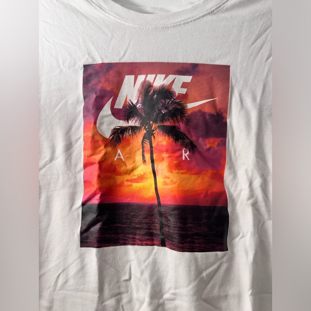 Nike TShirt - Never Worn